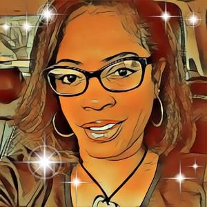 Meet your Posher, Yolanda